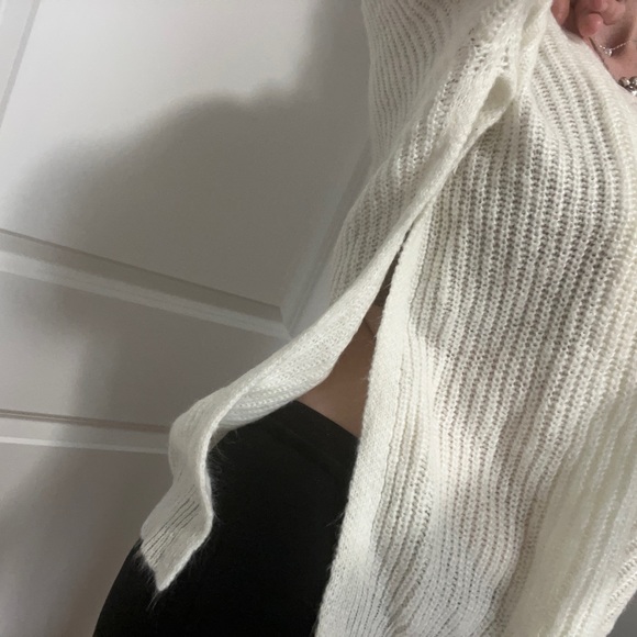 Women’s sweater ASOS size 4 side splits - Picture 10 of 10